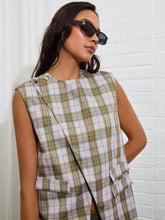 Women's Plaid Print Round Neck Sleeveless Split Hem Casual Loose BlouseWomen's Plaid Print Round Neck Sleeveless Split Hem Casual Loose Blouse